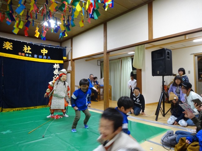 大人も子供も大興奮