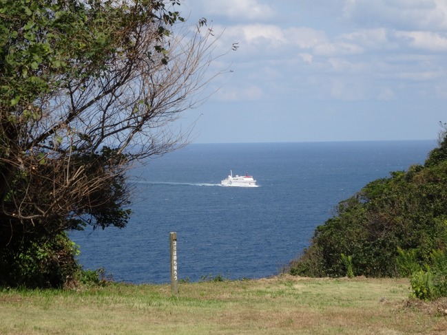 隠岐諸島と本土を結ぶフェリーが見えました