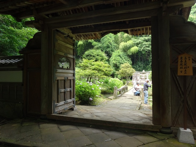 松平直政公の廟（月照寺）