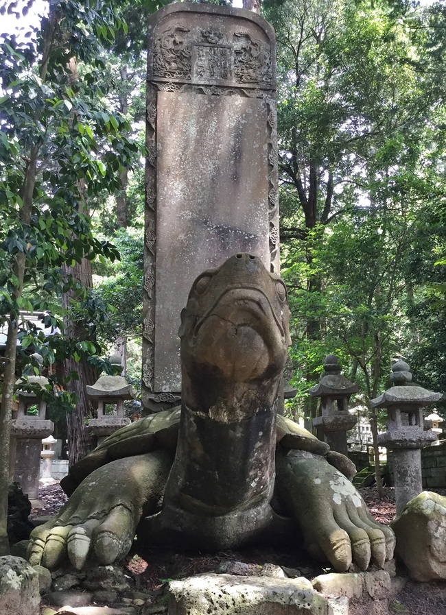 寿蔵碑（月照寺）