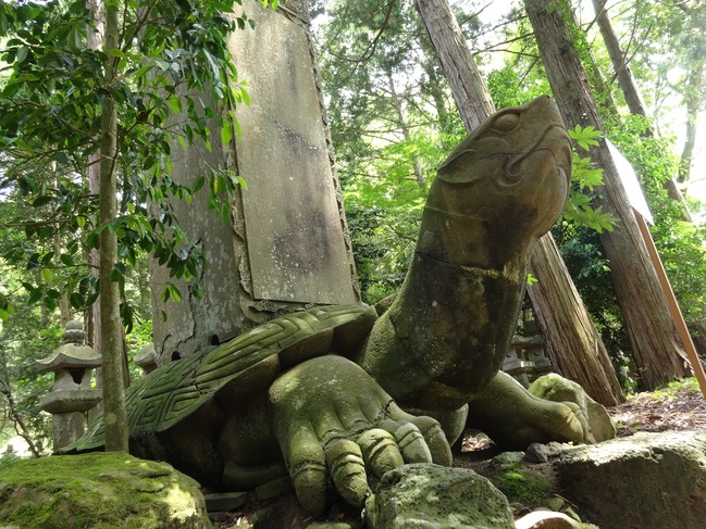 寿蔵碑（月照寺）