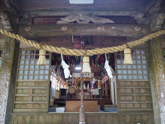 多鳩神社拝殿3