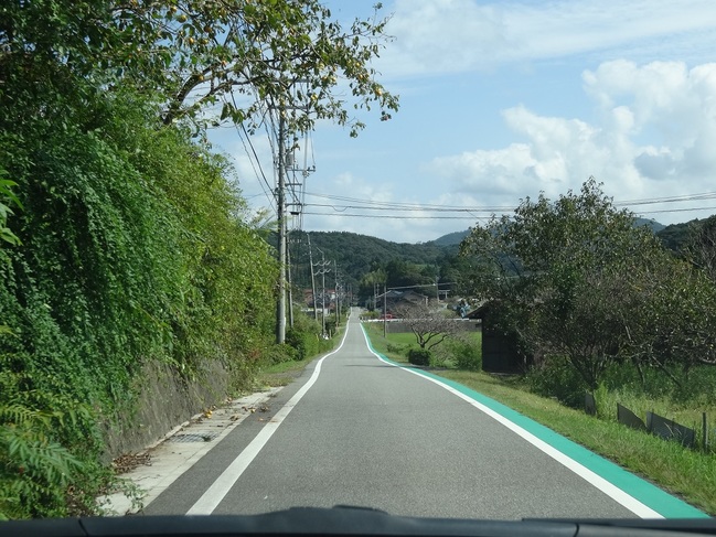 鉄道が敷かれるはずだった道