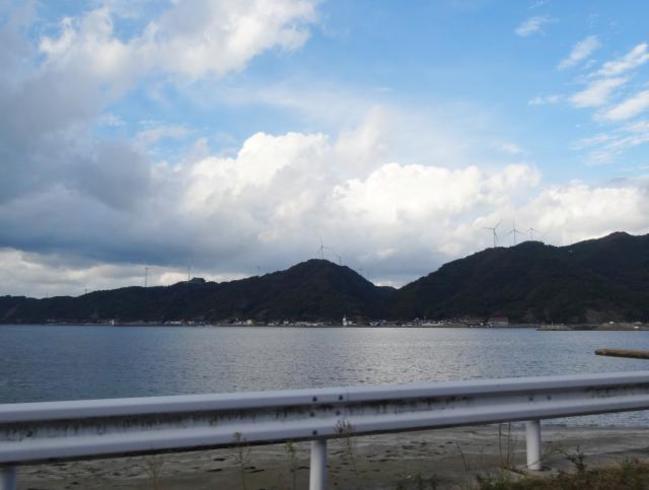 帰り道の風景・十六島湾