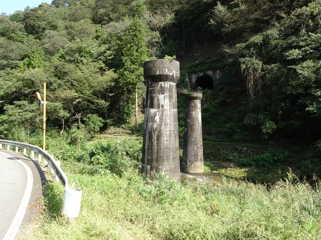 今福線の橋脚