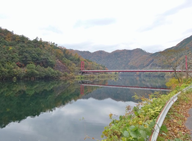 秋の江の川