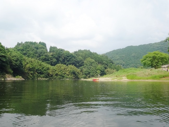 目指すは陸地！