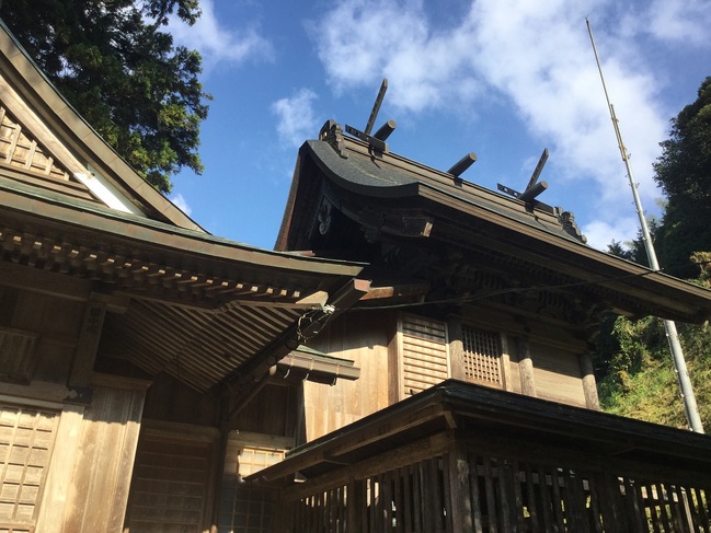 須我神社の本殿