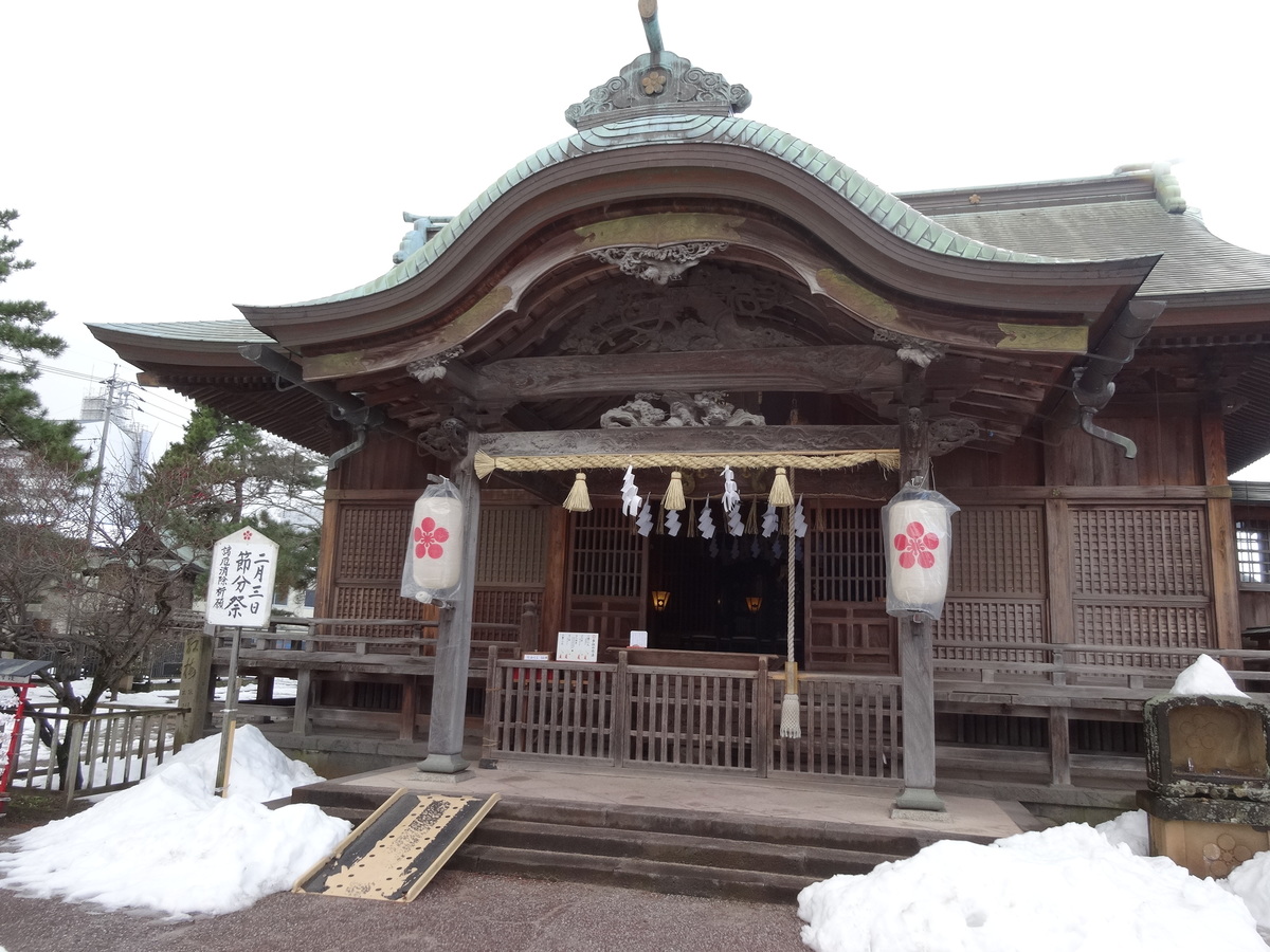 松江市天神町の白潟天満宮。