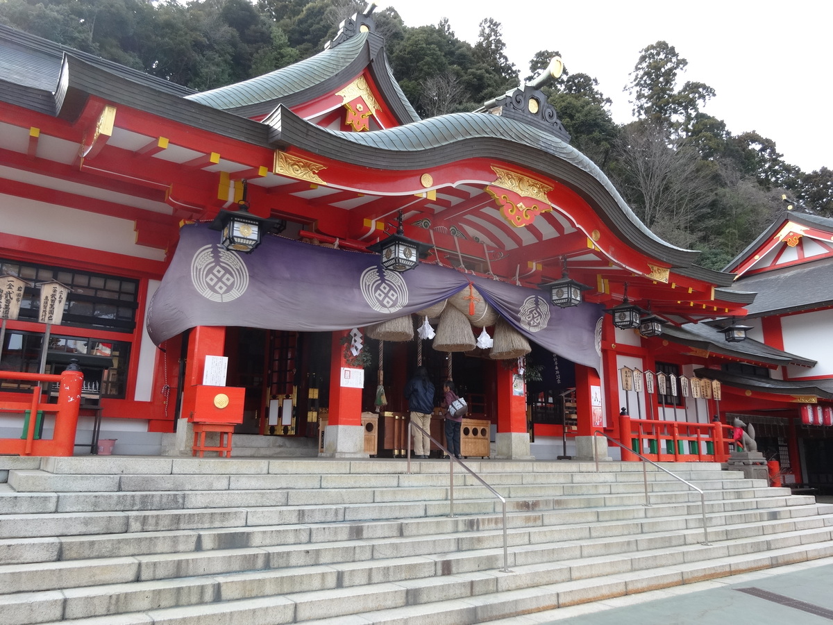 太鼓谷稲成神社