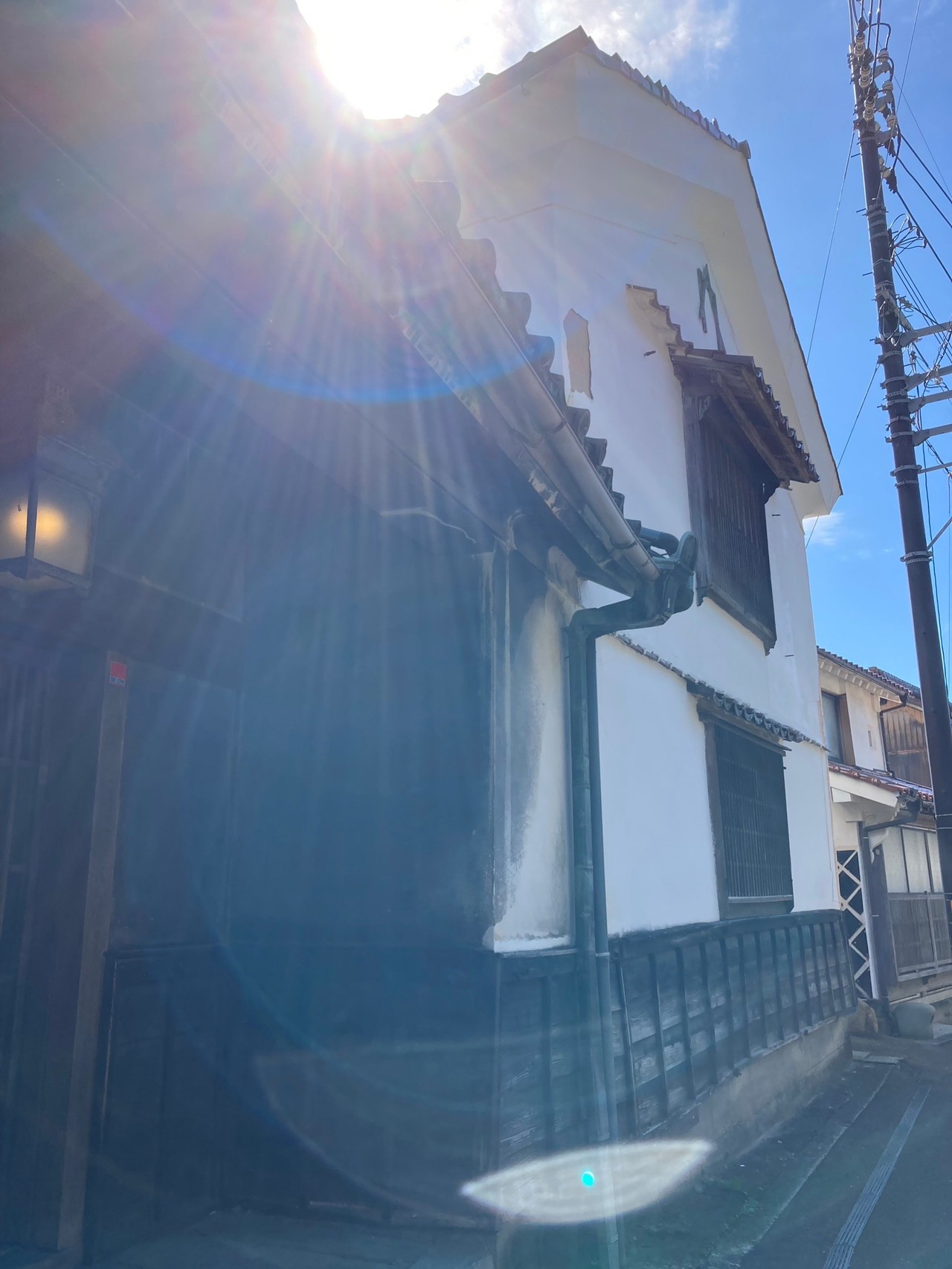 温泉津温泉街の町並み（内藤家庄屋屋敷前）