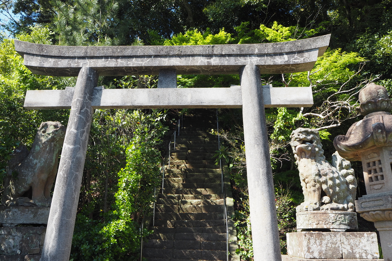 鳥居近影