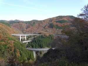 トロッコ列車から見る奥出雲おろちループ橋